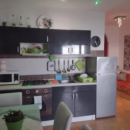 Casa Sul Mare Hostel